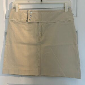Banana Republic light khaki skirt